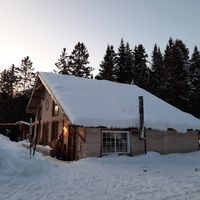 The outside at La Cabane a Tuque in Mont-tremblant