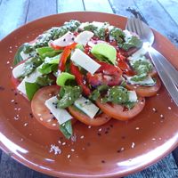 Caprese Salat at Pure Vegan Heaven in Koh Phangan