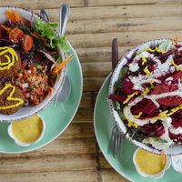 Falafel bowl and raw bowl at Pure Vegan Heaven in Koh Phangan