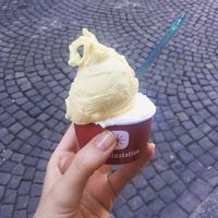 Passion fruit & lemon sorbet at Vitaminstation in Solothurn