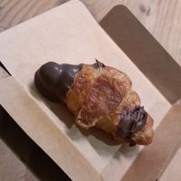 Non-vegan Croissant at Chök in Barcelona