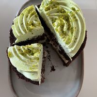 Pistacho’s mini pastís  at Chök in Barcelona