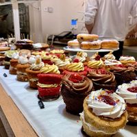Vegan Cakes & Donuts at Chök in Barcelona