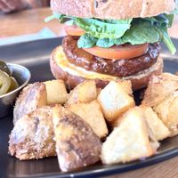 Hamburguesa Crunch de Garbanzo  at Inspiracion 9 in Tijuana