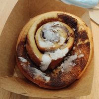 Cinnamon roll. A bit doughy on the edges, but very soft and moist on the inside. I also quite like the sugar on top at Khambú Quart in Valencia