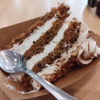 Carrot cake. Amazing. Very creamy. perfect balance between cake and cream. Did not believe it was vegan at Khambú Quart in Valencia