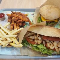  at Khambú Quart in Valencia