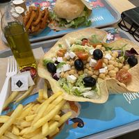Greek salad 🇬🇷   at Khambú Quart in Valencia
