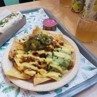 Nachos (pink sauce is tsatziki) at Khambú Quart in Valencia