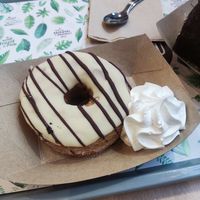 Cronut at Khambú Quart in Valencia