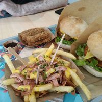 Tenders, dirty fries & burgers! at Khambú Quart in Valencia