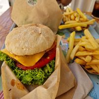  at Khambú Quart in Valencia