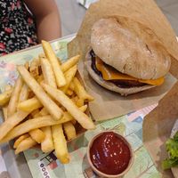  at Khambú Quart in Valencia