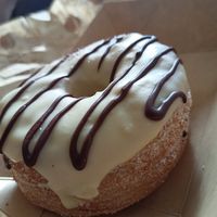 Cronut at Khambú Quart in Valencia