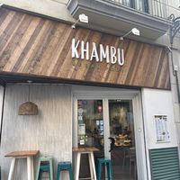 Khambu is volledig vegan   at Khambú Quart in Valencia