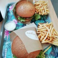 aloha and classic at Khambú Quart in Valencia