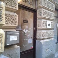 Entrance at Pelíšek in Brno