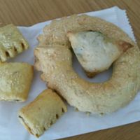 They have somthings vegan very very good ! i was surprised to find and i'm so happy ?.  Recommended this place and the seller or owner explained and sowed with pleasure what the vegan has.  at Gresk Pai  in Bergen