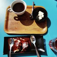  at Mo Mo - Saint-Gilles in Brussels