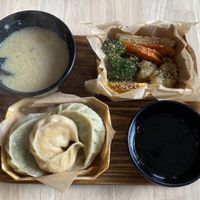 Formule du midi.  at Mo Mo - Saint-Gilles in Brussels