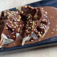 Momo en dessert   at Mo Mo - Saint-Gilles in Brussels