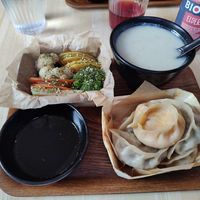  at Mo Mo - Saint-Gilles in Brussels