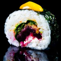 Beetroot tempura roll with spinach and mango mint sauce at Sushi Plaza in Tallinn