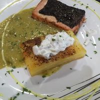 ... but hate sitting at the bar at Black Salad in Vitoria Gasteiz