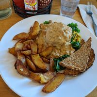 J Mess, breakfast with biscuit n gravy, toast, tofu egg scrambled, breakfast potatoes at J Selby's in St Paul