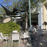 Outdoor patio #Veganuary at MidMod Cafe in Palm Springs