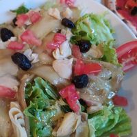 Salad with grilled aubergine at Pizzeria Les 2 Sources in Sainte-enimie