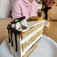 Créme-Torte at Lokal Dela Krem in Warsaw