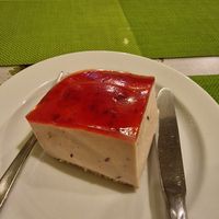 Berry cheesecake at Lisbon Vegan Restaurante in Lisbon