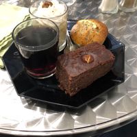 Cafe and trio of desserts at Chez Vegetayelle and Co. in Toulouse