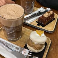 Almond choc with macaroons  at VG Pâtisserie in Paris