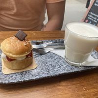 🤤   at VG Pâtisserie in Paris