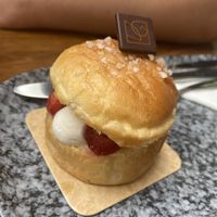 🤤   at VG Pâtisserie in Paris