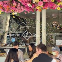Outside seating   at VG Pâtisserie in Paris