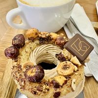 Cappuccino with oat milk and delicious pastry! #Veganuary at VG Pâtisserie in Paris