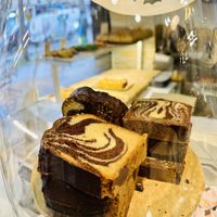 Marble cake  #Veganuary at VG Pâtisserie in Paris