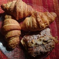 Croissants et pain au chocolat aux amandes,  délicieux. ☺ at VG Pâtisserie in Paris