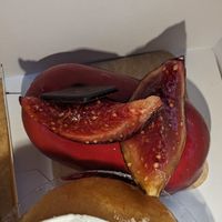  at VG Pâtisserie in Paris