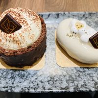 Scott & Meredith  #Veganuary at VG Pâtisserie in Paris