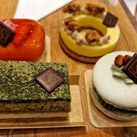  at VG Pâtisserie in Paris