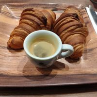 Croissants at VG Pâtisserie in Paris