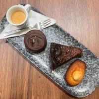  at VG Pâtisserie in Paris