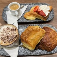 Colazione   at VG Pâtisserie in Paris