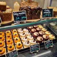 Inside shop at VG Pâtisserie in Paris