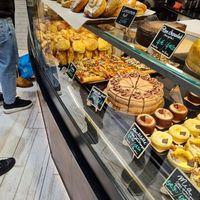 Cakes at VG Pâtisserie in Paris