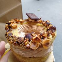 Pastry at VG Pâtisserie in Paris